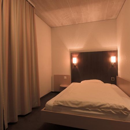 פראונפלד Hotel Zum Goldenen Kreuz חדר תמונה